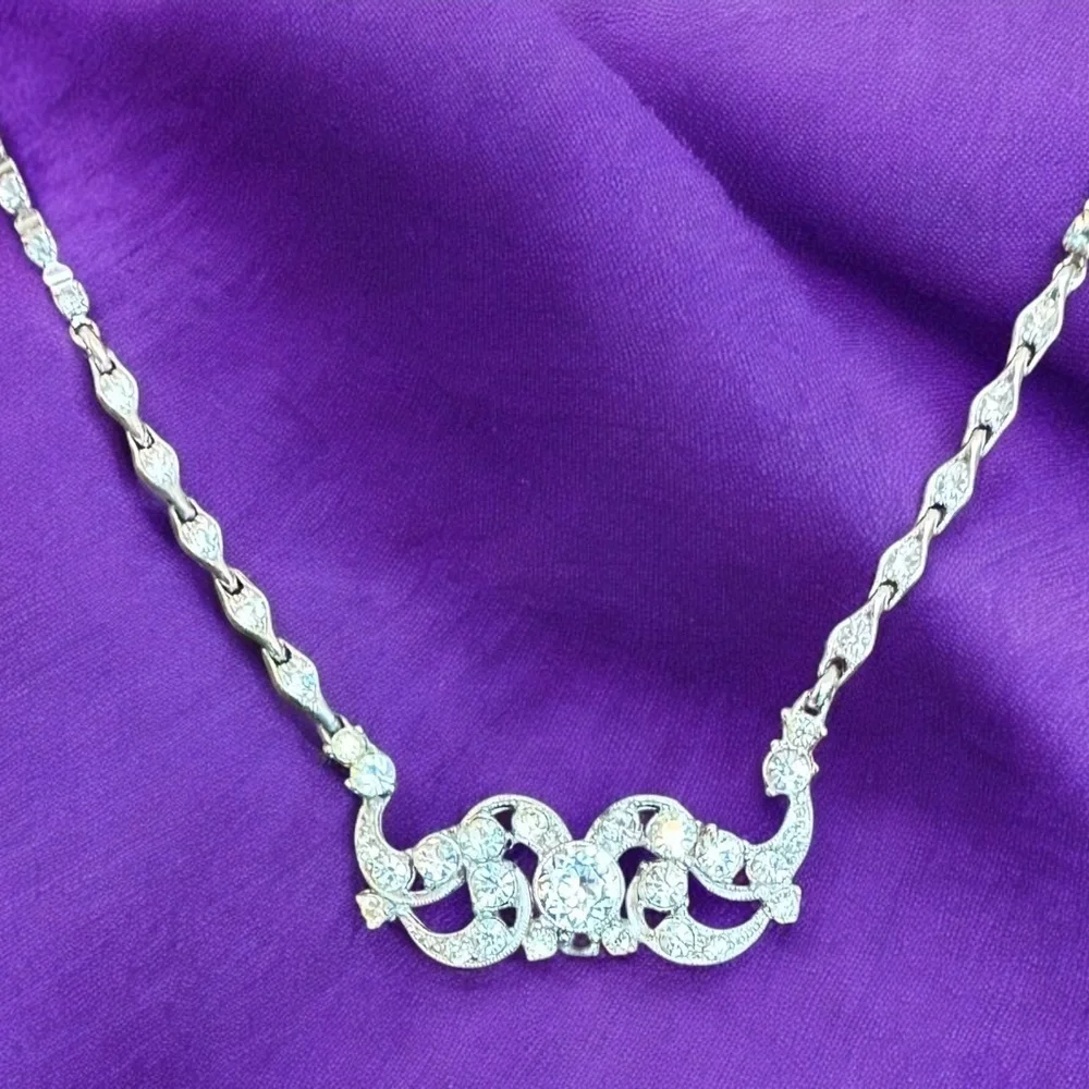 Elegant Vintage Bogoff Rhinestone Necklace (17”)